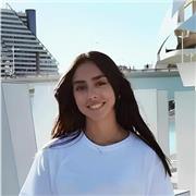 Cerchi un aiuto con i compiti? Sono a disposizione per chiarire dubbi e darti una mano con le varie materie!